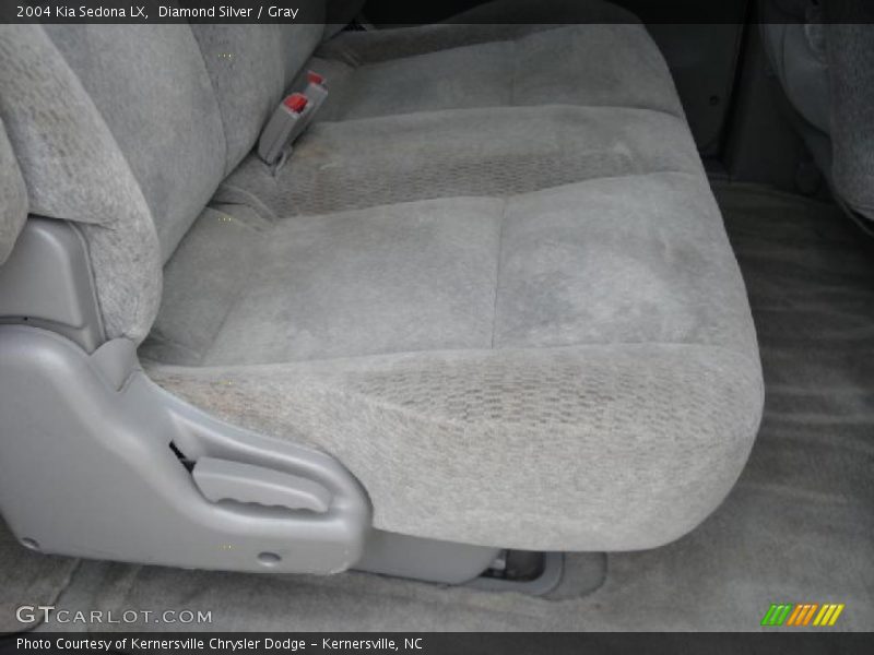 Diamond Silver / Gray 2004 Kia Sedona LX