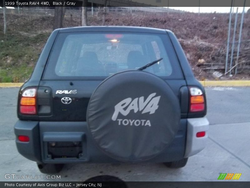 Black / Gray 1999 Toyota RAV4 4WD