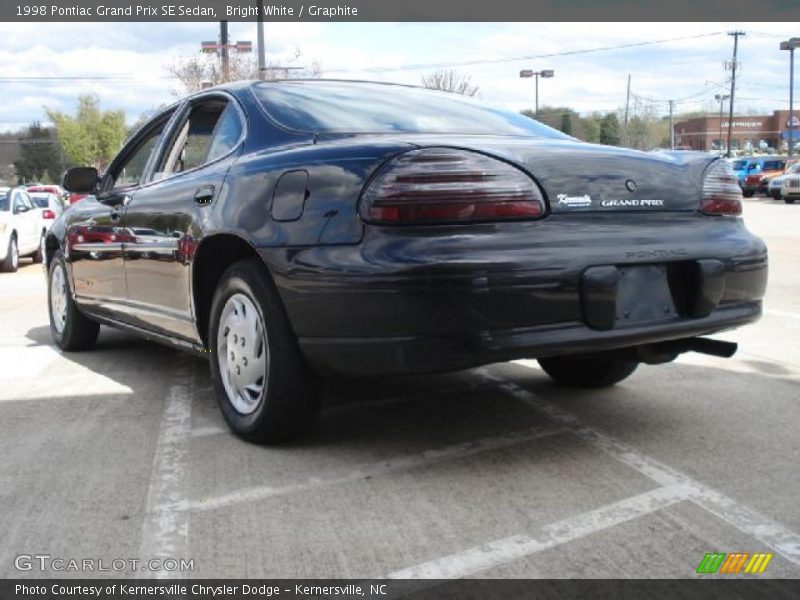 Bright White / Graphite 1998 Pontiac Grand Prix SE Sedan