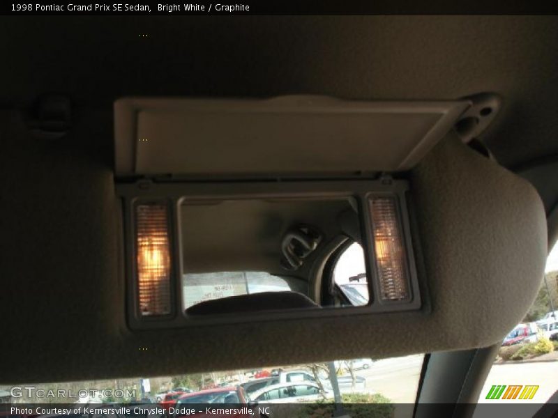 Bright White / Graphite 1998 Pontiac Grand Prix SE Sedan