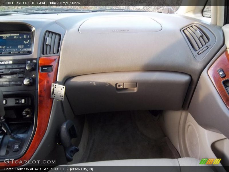 Black Onyx / Ivory 2001 Lexus RX 300 AWD