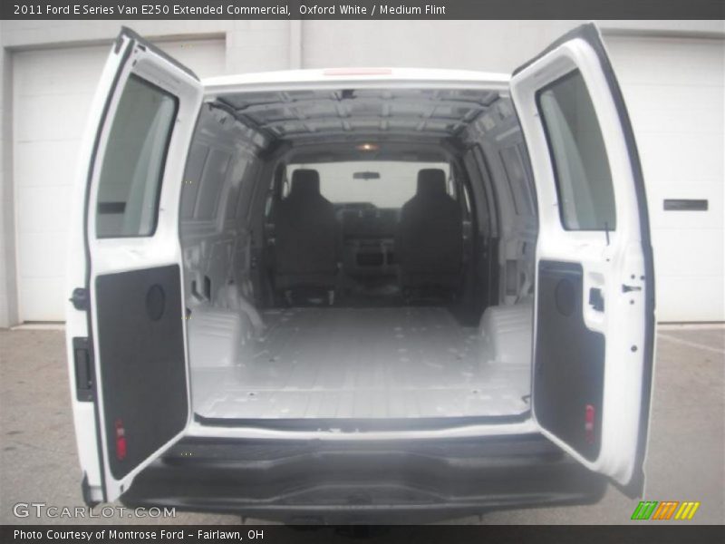 Oxford White / Medium Flint 2011 Ford E Series Van E250 Extended Commercial
