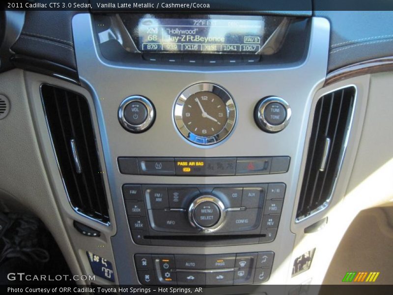 Controls of 2011 CTS 3.0 Sedan