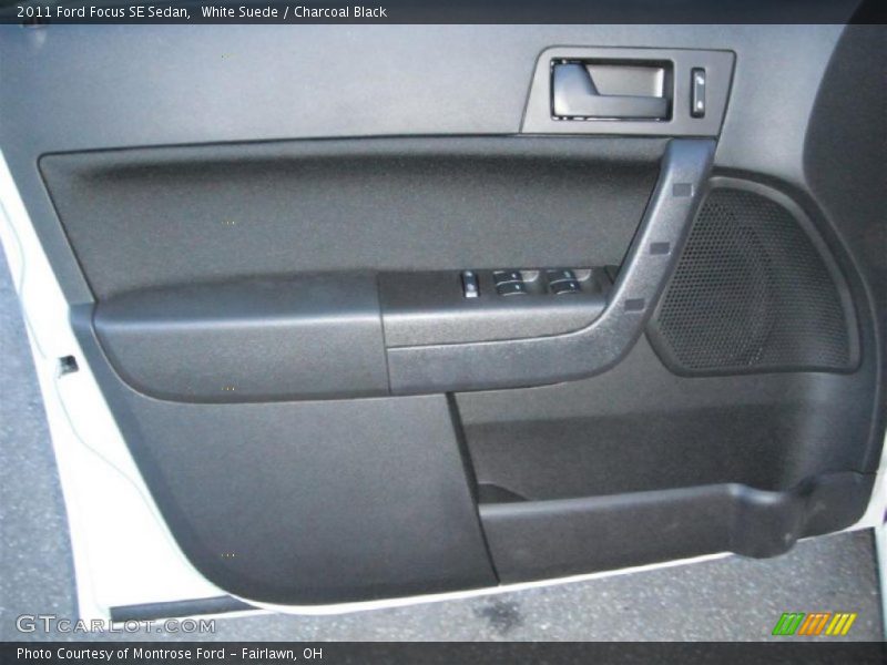 White Suede / Charcoal Black 2011 Ford Focus SE Sedan