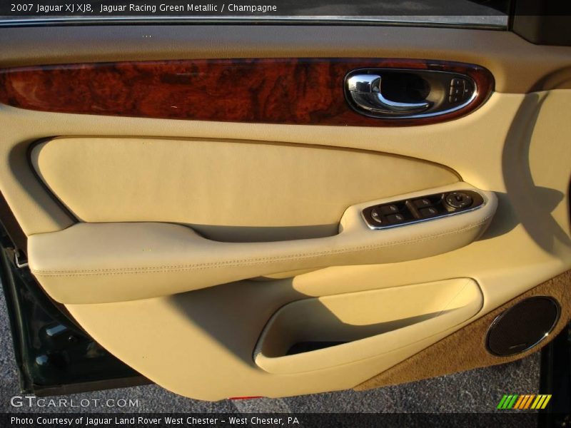 Jaguar Racing Green Metallic / Champagne 2007 Jaguar XJ XJ8