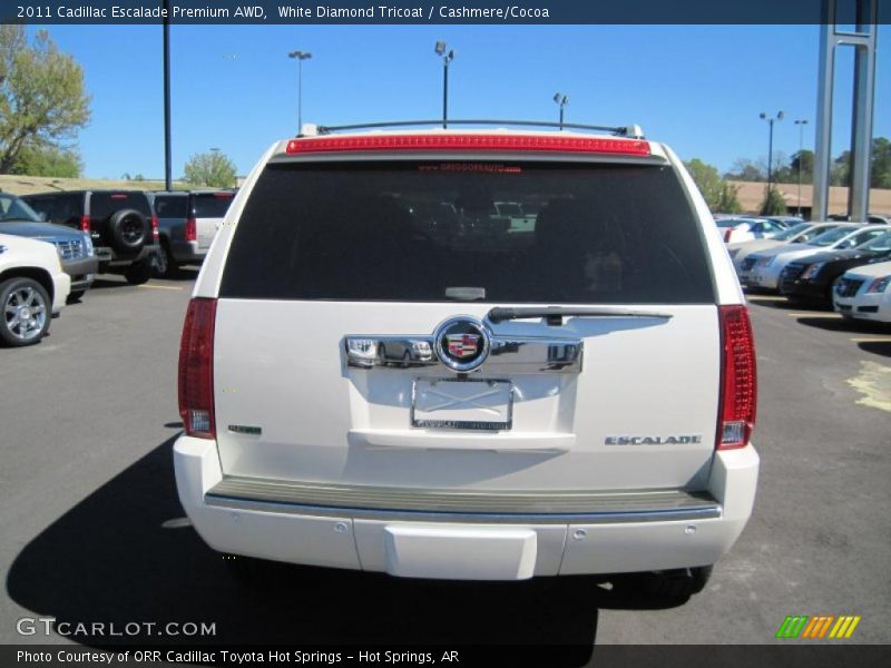 White Diamond Tricoat / Cashmere/Cocoa 2011 Cadillac Escalade Premium AWD