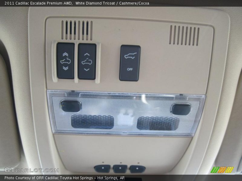 Controls of 2011 Escalade Premium AWD