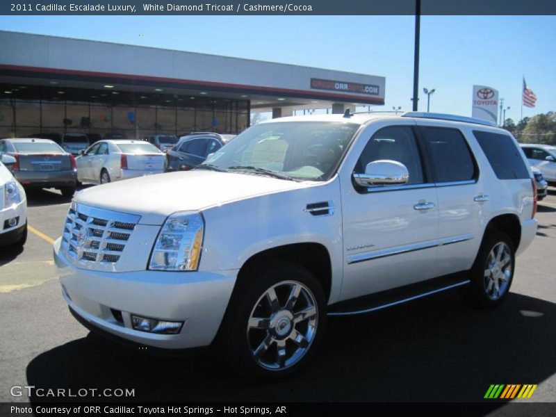 White Diamond Tricoat / Cashmere/Cocoa 2011 Cadillac Escalade Luxury