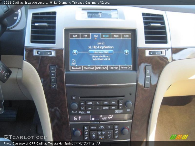 White Diamond Tricoat / Cashmere/Cocoa 2011 Cadillac Escalade Luxury