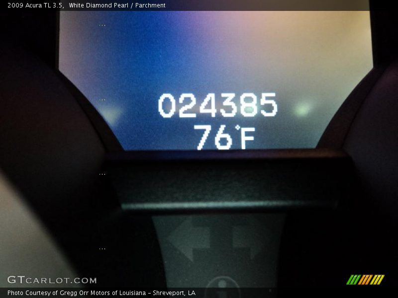 White Diamond Pearl / Parchment 2009 Acura TL 3.5