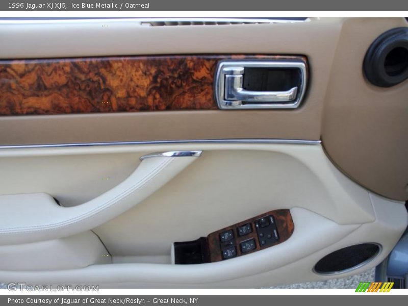 Controls of 1996 XJ XJ6