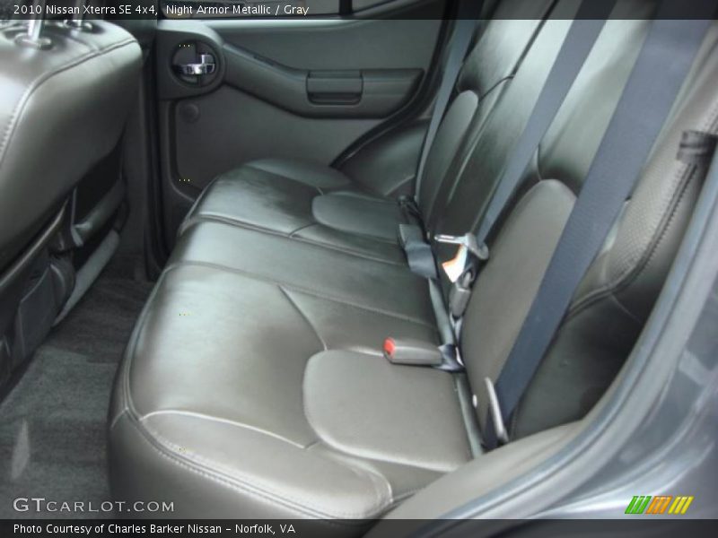  2010 Xterra SE 4x4 Gray Interior