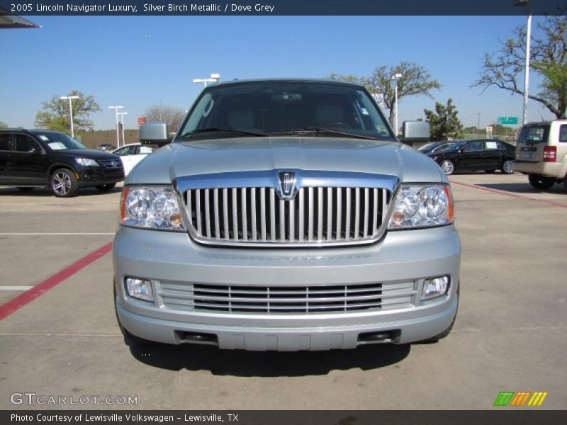 Silver Birch Metallic / Dove Grey 2005 Lincoln Navigator Luxury