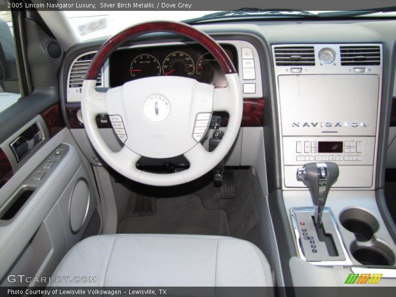 Silver Birch Metallic / Dove Grey 2005 Lincoln Navigator Luxury