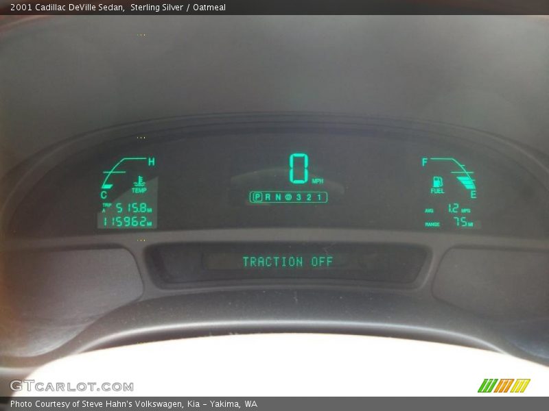 Sterling Silver / Oatmeal 2001 Cadillac DeVille Sedan