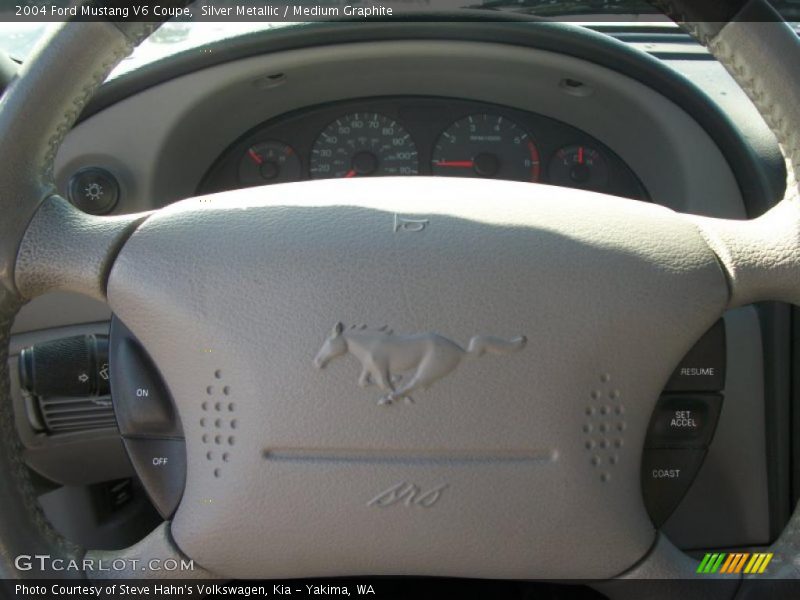 Silver Metallic / Medium Graphite 2004 Ford Mustang V6 Coupe