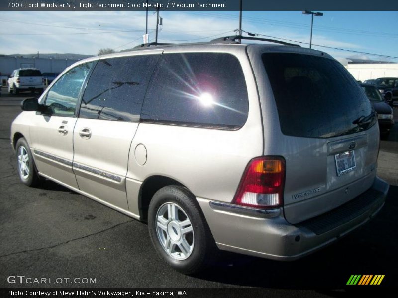 Light Parchment Gold Metallic / Medium Parchment 2003 Ford Windstar SE
