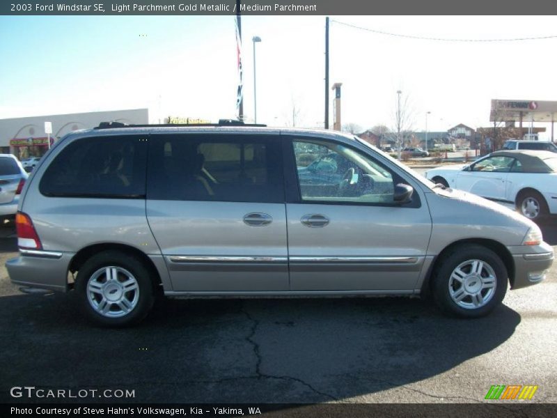 Light Parchment Gold Metallic / Medium Parchment 2003 Ford Windstar SE