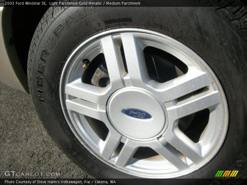 Light Parchment Gold Metallic / Medium Parchment 2003 Ford Windstar SE