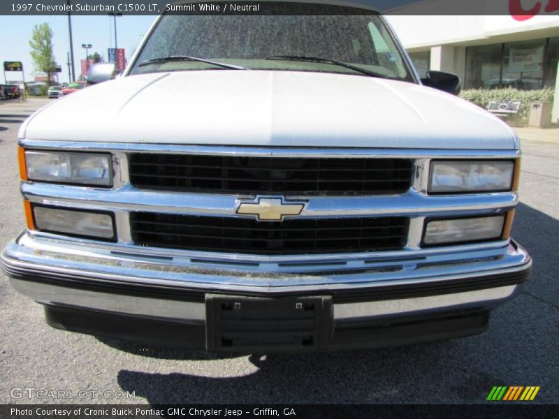 Summit White / Neutral 1997 Chevrolet Suburban C1500 LT