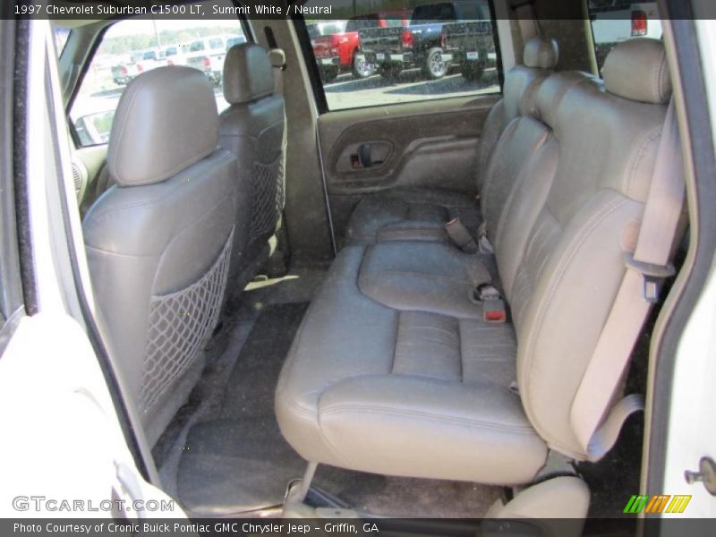 Summit White / Neutral 1997 Chevrolet Suburban C1500 LT