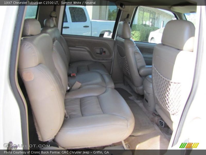 Summit White / Neutral 1997 Chevrolet Suburban C1500 LT