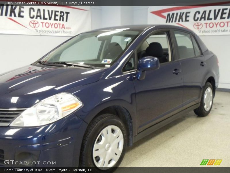 Blue Onyx / Charcoal 2009 Nissan Versa 1.8 S Sedan
