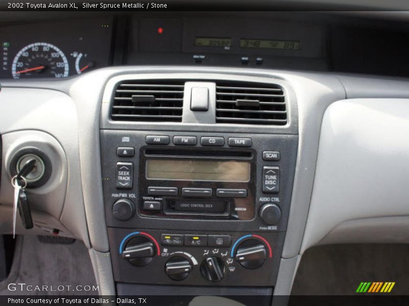 Silver Spruce Metallic / Stone 2002 Toyota Avalon XL