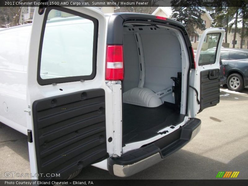 Summit White / Medium Pewter 2011 Chevrolet Express 1500 AWD Cargo Van