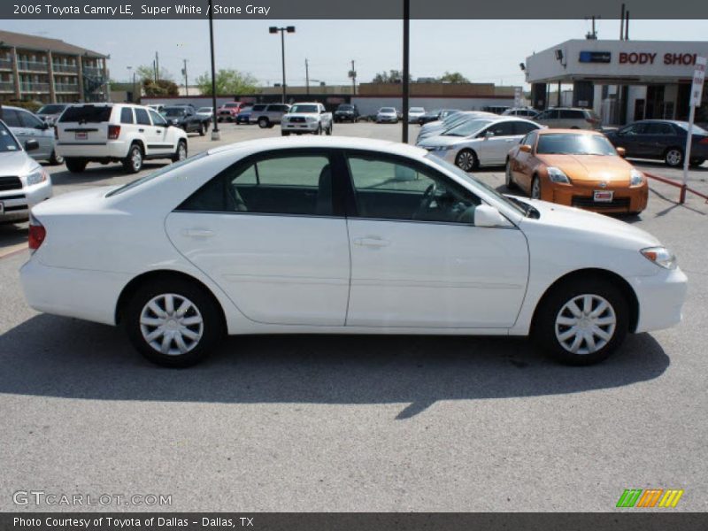 Super White / Stone Gray 2006 Toyota Camry LE