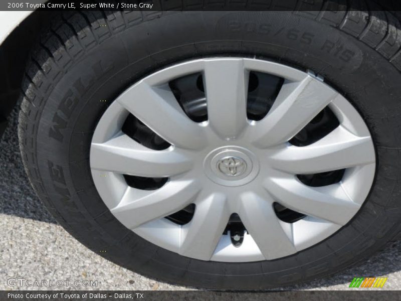 Super White / Stone Gray 2006 Toyota Camry LE