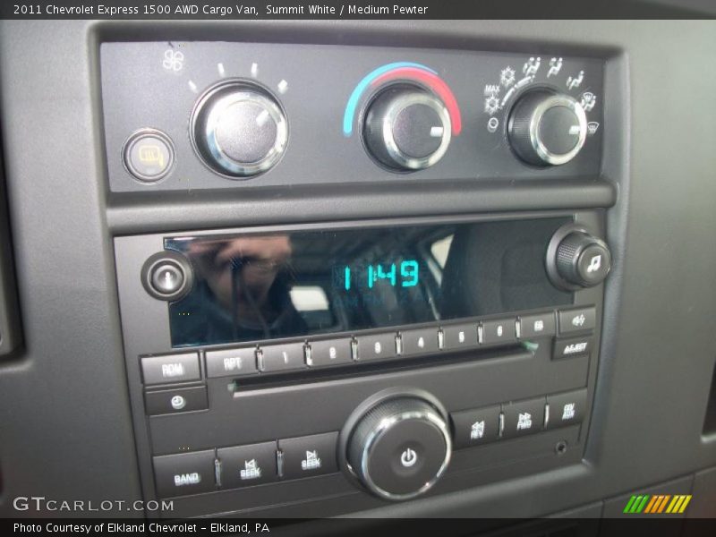 Summit White / Medium Pewter 2011 Chevrolet Express 1500 AWD Cargo Van