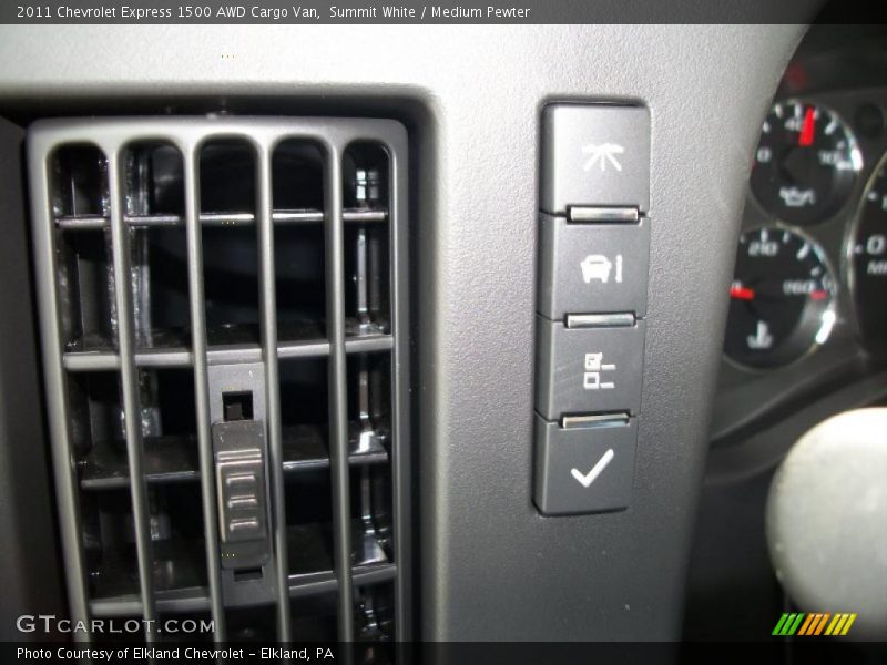 Controls of 2011 Express 1500 AWD Cargo Van