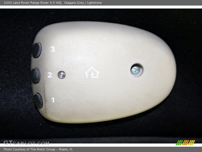 Controls of 2000 Range Rover 4.6 HSE