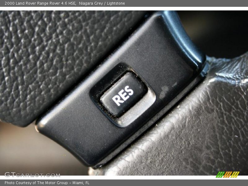 Controls of 2000 Range Rover 4.6 HSE
