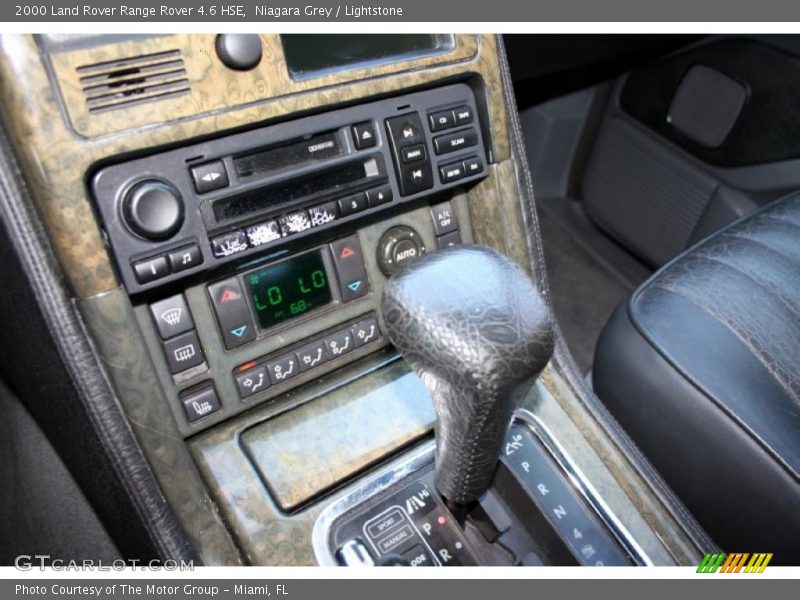 Controls of 2000 Range Rover 4.6 HSE