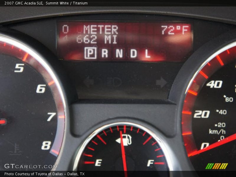 Summit White / Titanium 2007 GMC Acadia SLE