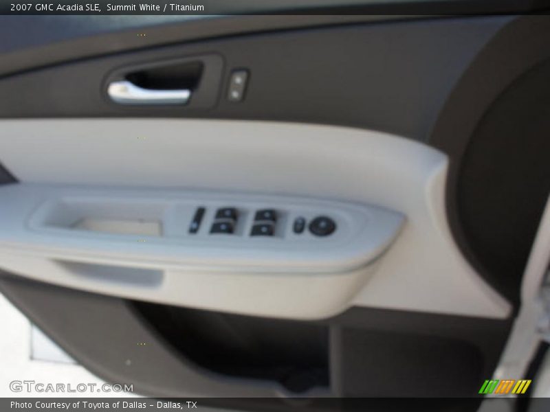 Summit White / Titanium 2007 GMC Acadia SLE