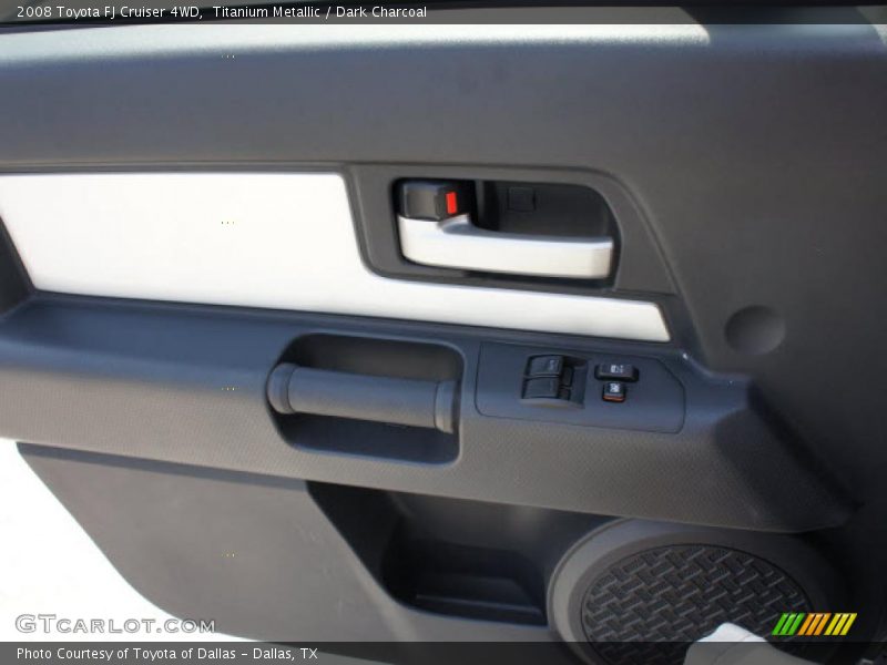 Titanium Metallic / Dark Charcoal 2008 Toyota FJ Cruiser 4WD
