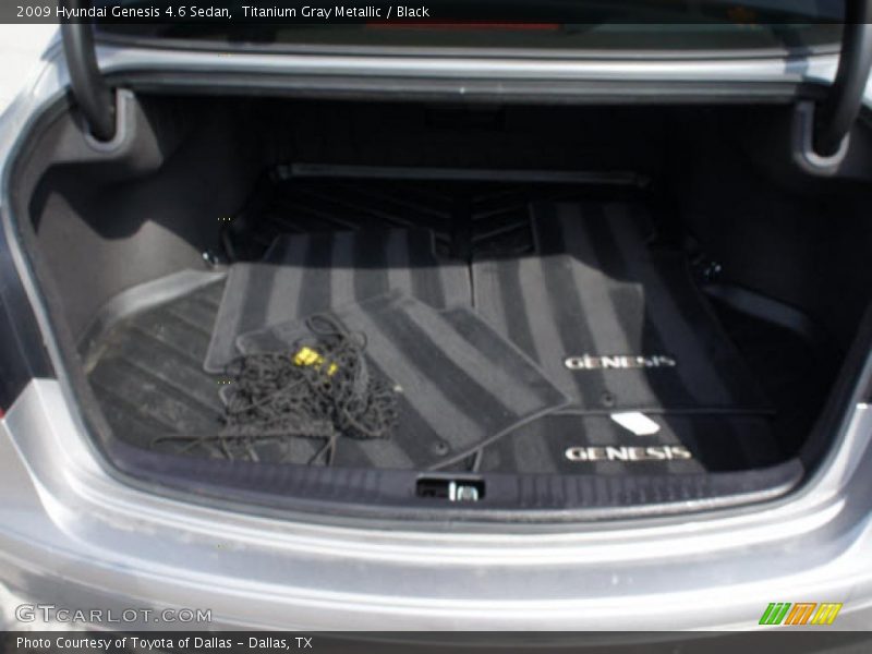  2009 Genesis 4.6 Sedan Trunk