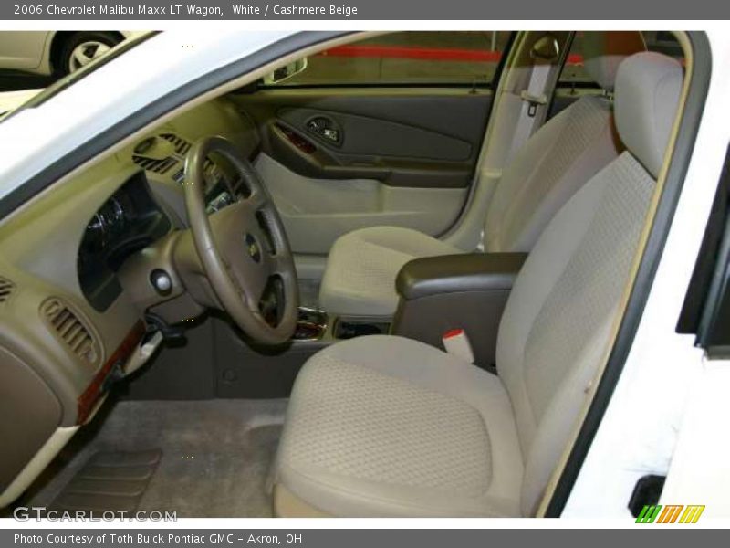 White / Cashmere Beige 2006 Chevrolet Malibu Maxx LT Wagon