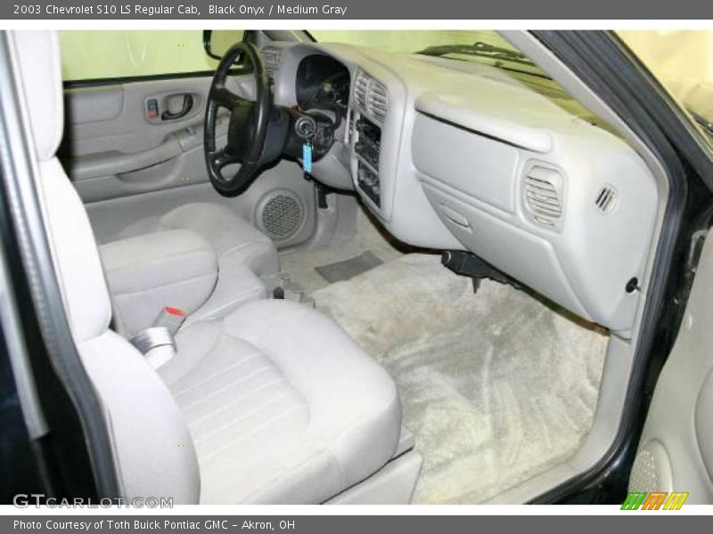  2003 S10 LS Regular Cab Medium Gray Interior