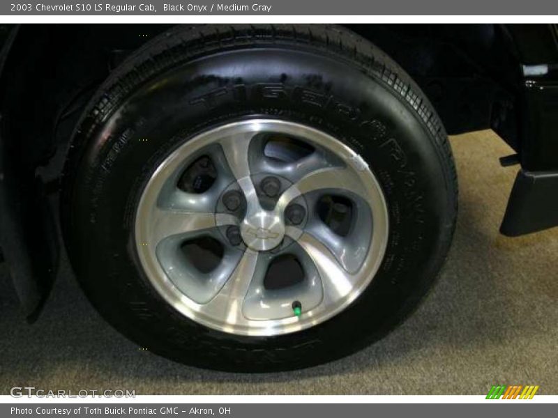  2003 S10 LS Regular Cab Wheel