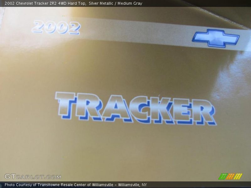 Silver Metallic / Medium Gray 2002 Chevrolet Tracker ZR2 4WD Hard Top