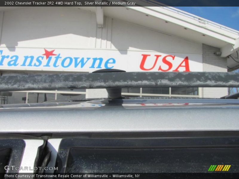 Silver Metallic / Medium Gray 2002 Chevrolet Tracker ZR2 4WD Hard Top