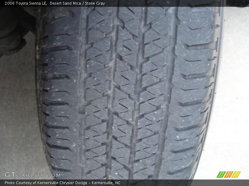 Desert Sand Mica / Stone Gray 2006 Toyota Sienna LE