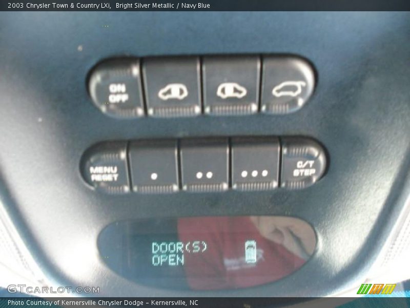 Bright Silver Metallic / Navy Blue 2003 Chrysler Town & Country LXi