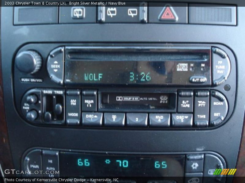 Controls of 2003 Town & Country LXi