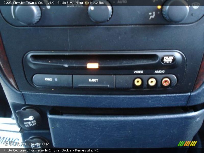 Bright Silver Metallic / Navy Blue 2003 Chrysler Town & Country LXi