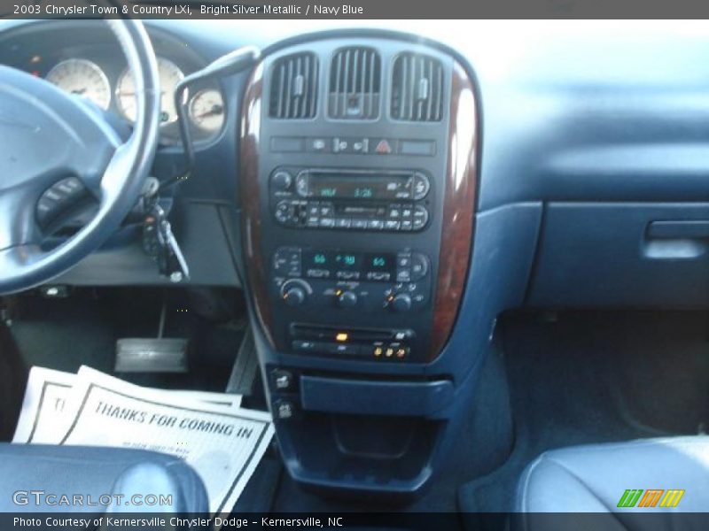 Bright Silver Metallic / Navy Blue 2003 Chrysler Town & Country LXi